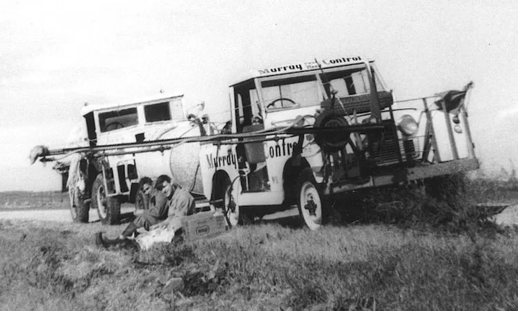 historic photo of murray pest control